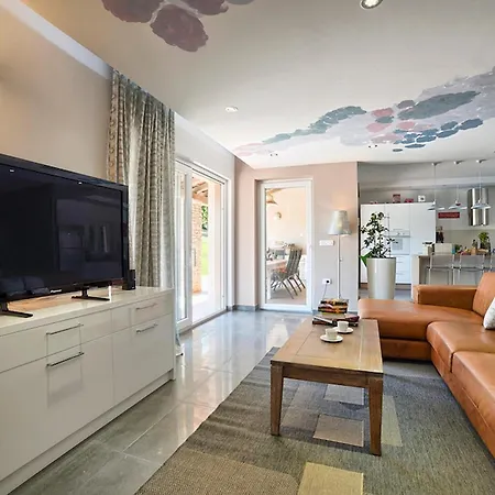 Holiday home Sanda