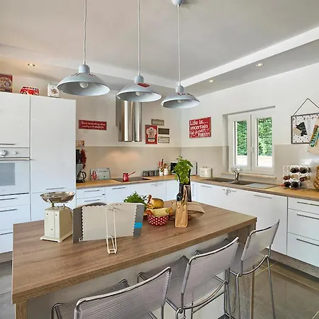 Sanda Vakantiehuis Veli Turini