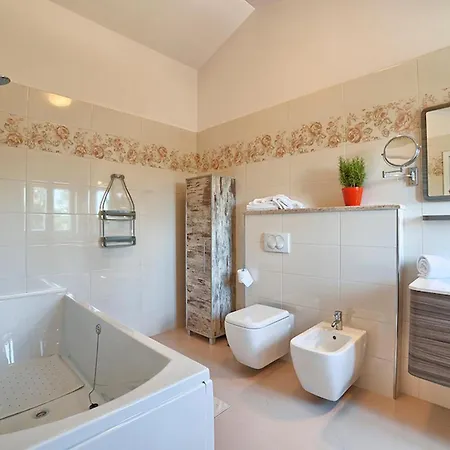 Sanda Holiday home *
