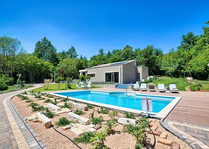 Sanda Vikendica Veli Turini