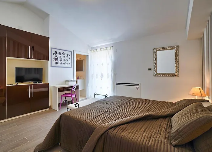 Vikendica Sanda Veli Turini